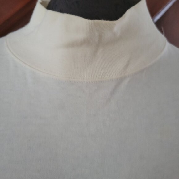L.L. Bean Mock Neck Cream Long-Sleeve Cotton Shirt Size L - Picture 2 of 5